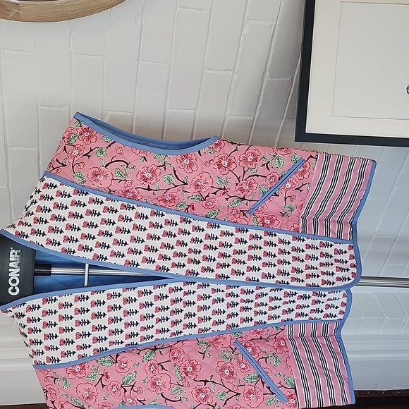 Amazon Jackets & Blazers - Quilted Vest, Medium